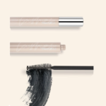 mascara application volume curl eyelashes brush zig zag technique close up